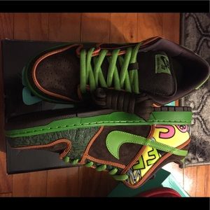 Nike sb "de la soul" lows